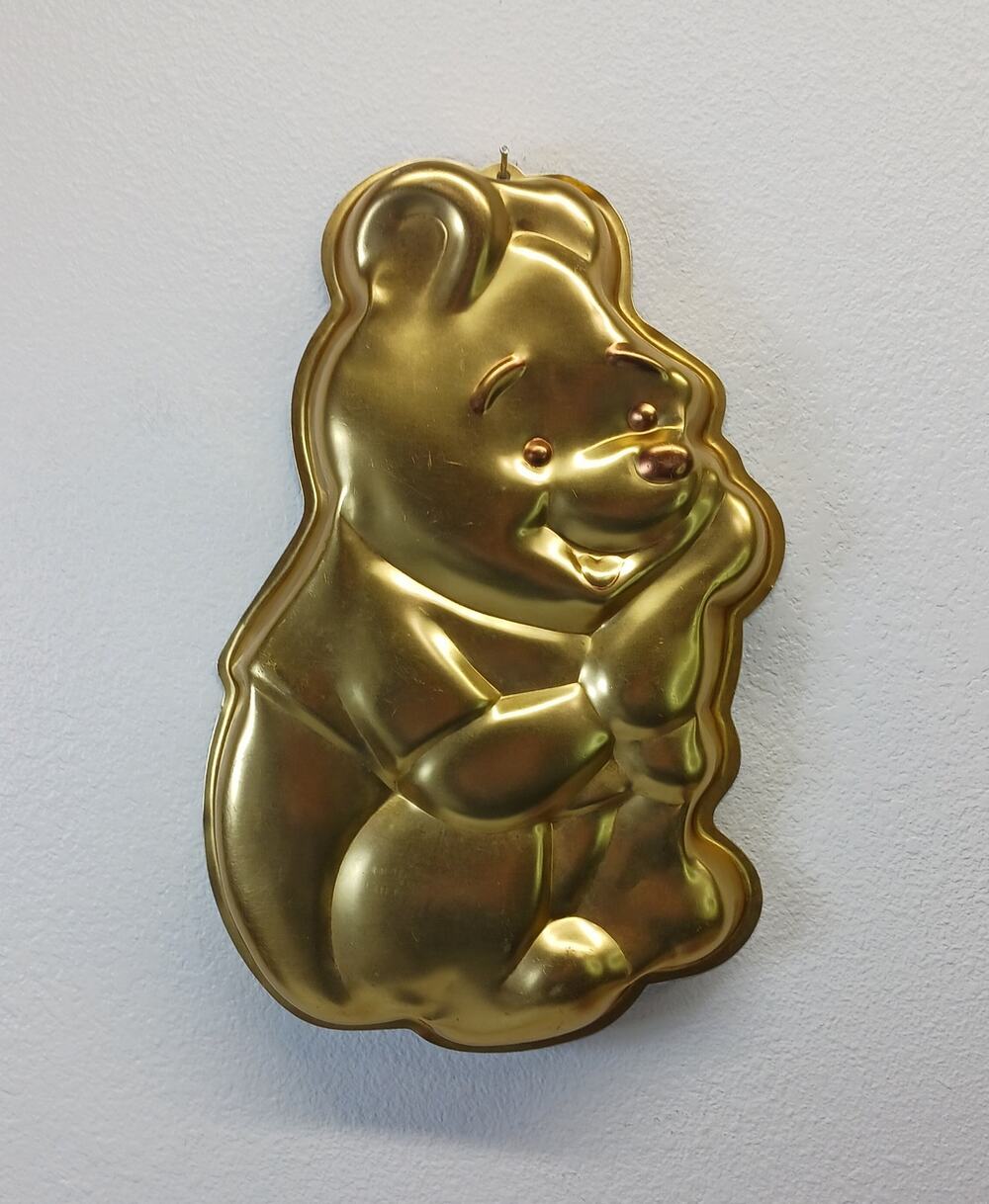 VTG 1976 Wilton © Walt Disney Winnie the Pooh Cake Pan Tin Mold l Qty: 1